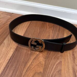 Gucci Black Belt with Silver Emblem